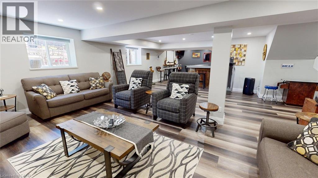 39 FALCON Court - 30