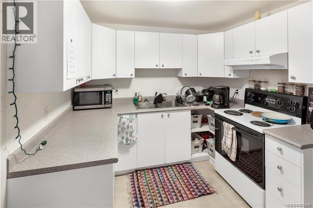 1321 Finlayson St - 14