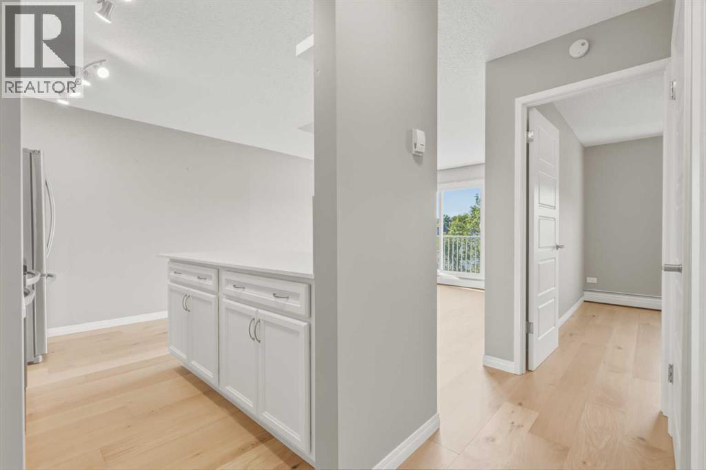 #404 1626 14 Avenue SW - 3