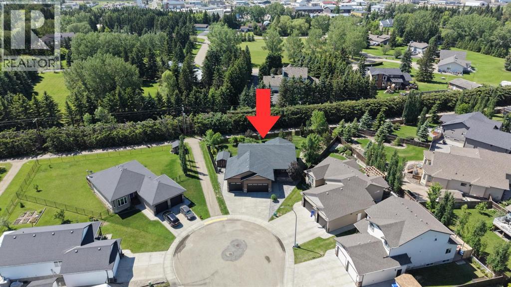 24 Vermont Close - 2