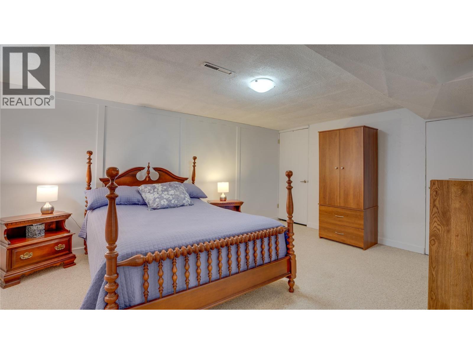 4601 17 Street - 15