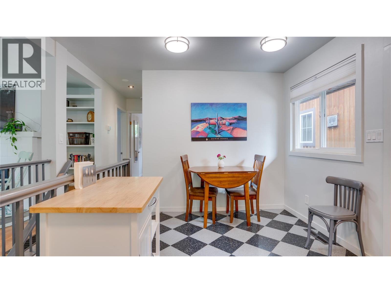 4601 17 Street - 9