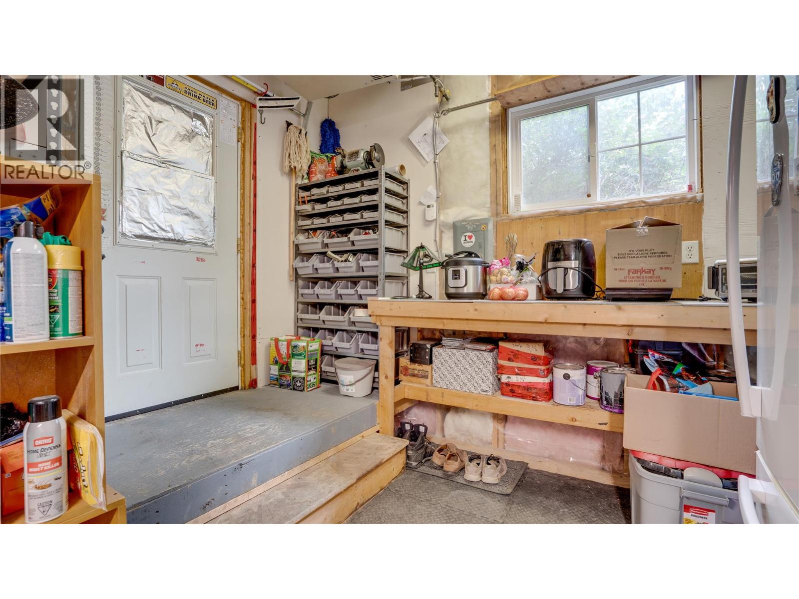 4601 17 Street - Image 28