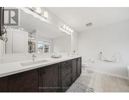 Kitchen - 95 Russet Terrace, Ottawa, ON K2J6E8 Photo 12