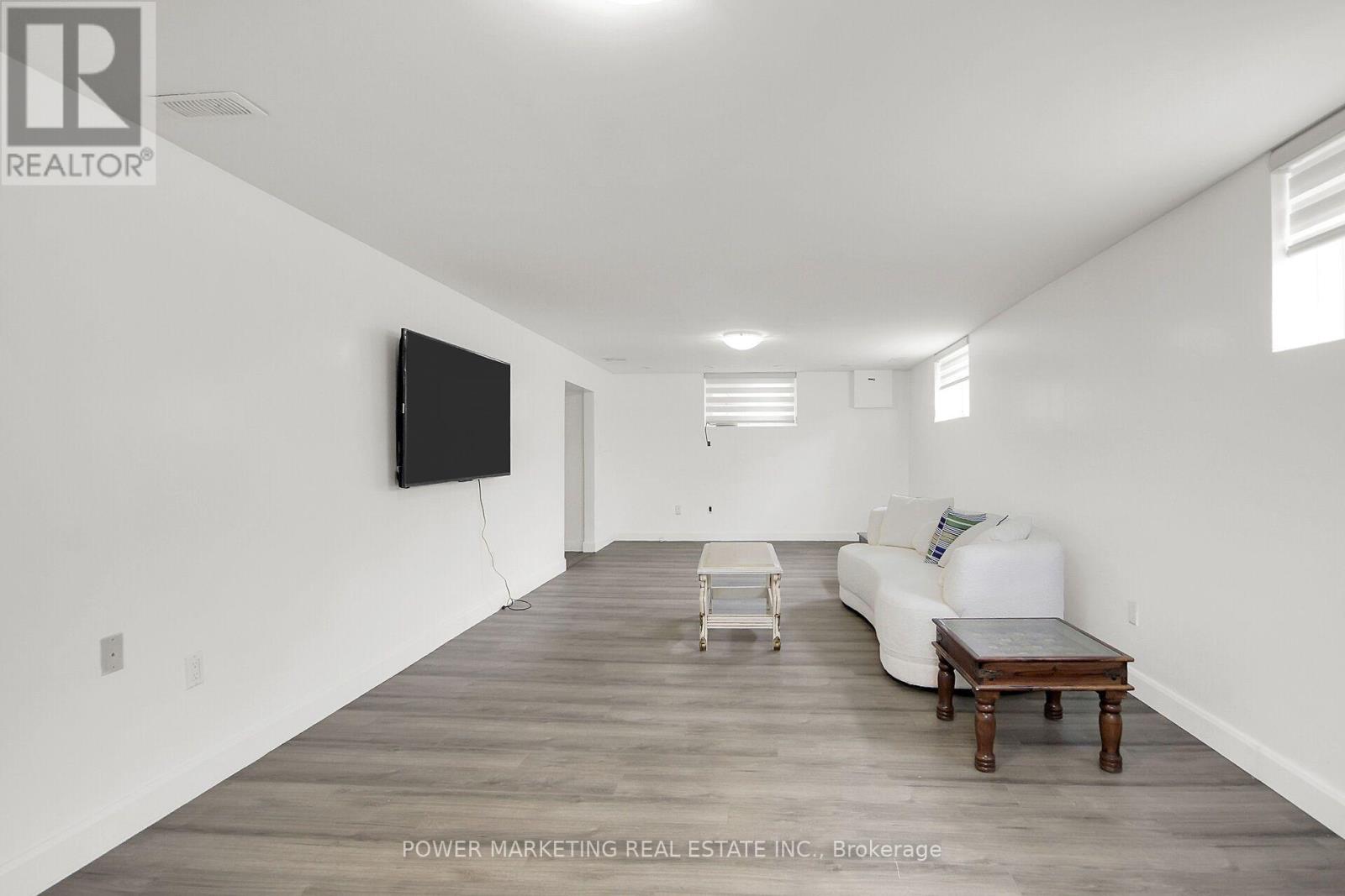3770 LOUISEIZE ROAD - 35