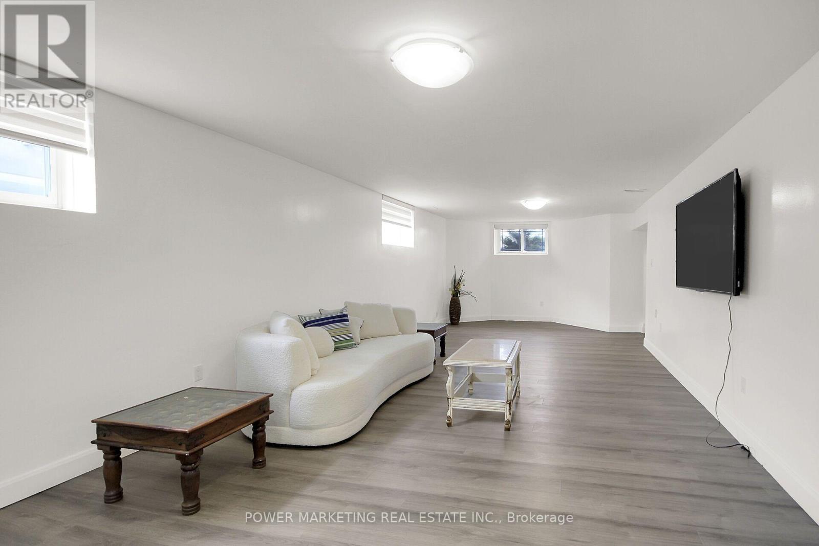 3770 LOUISEIZE ROAD - 36