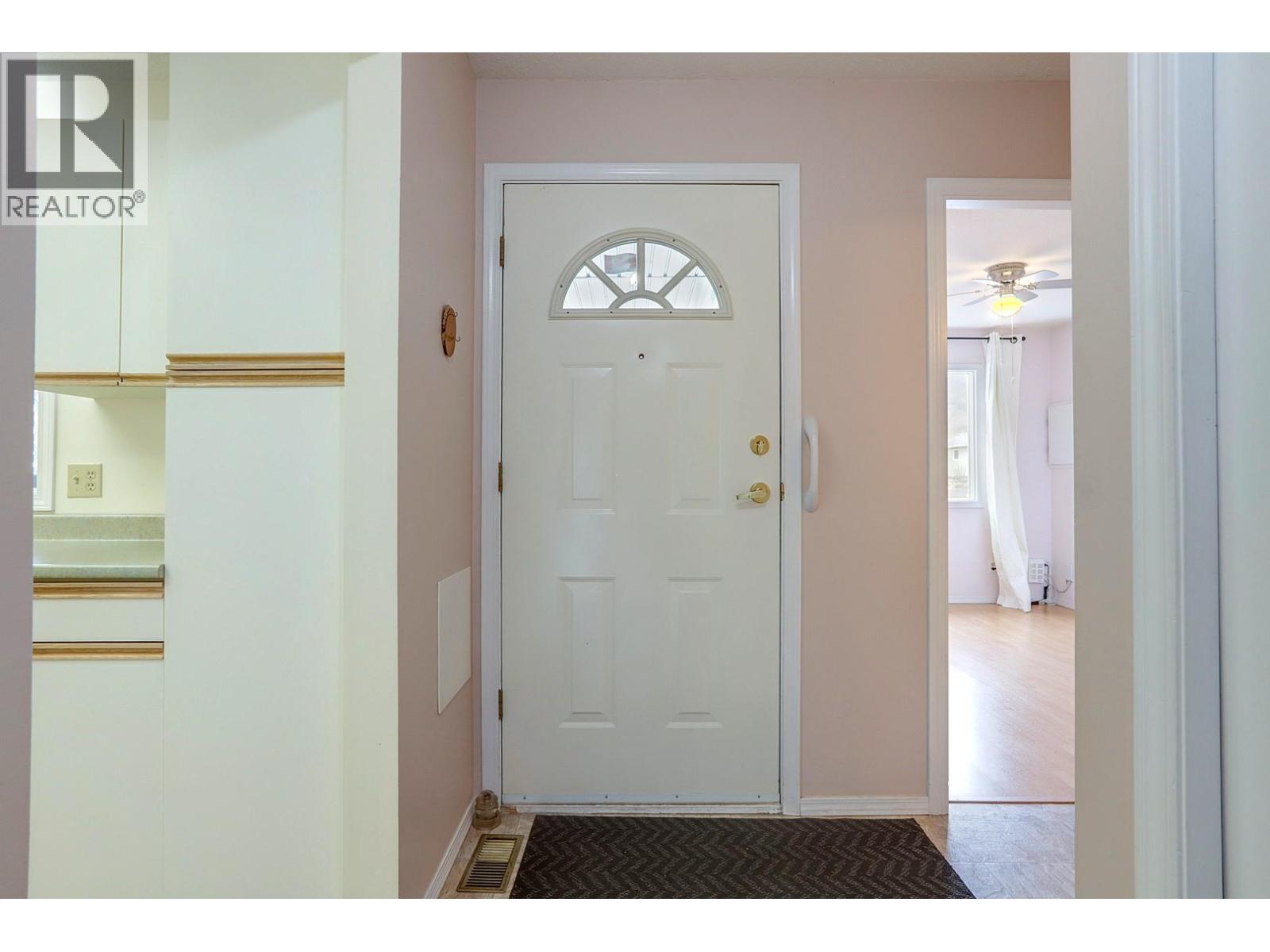 #2 2180 Fletcher Avenue - 3