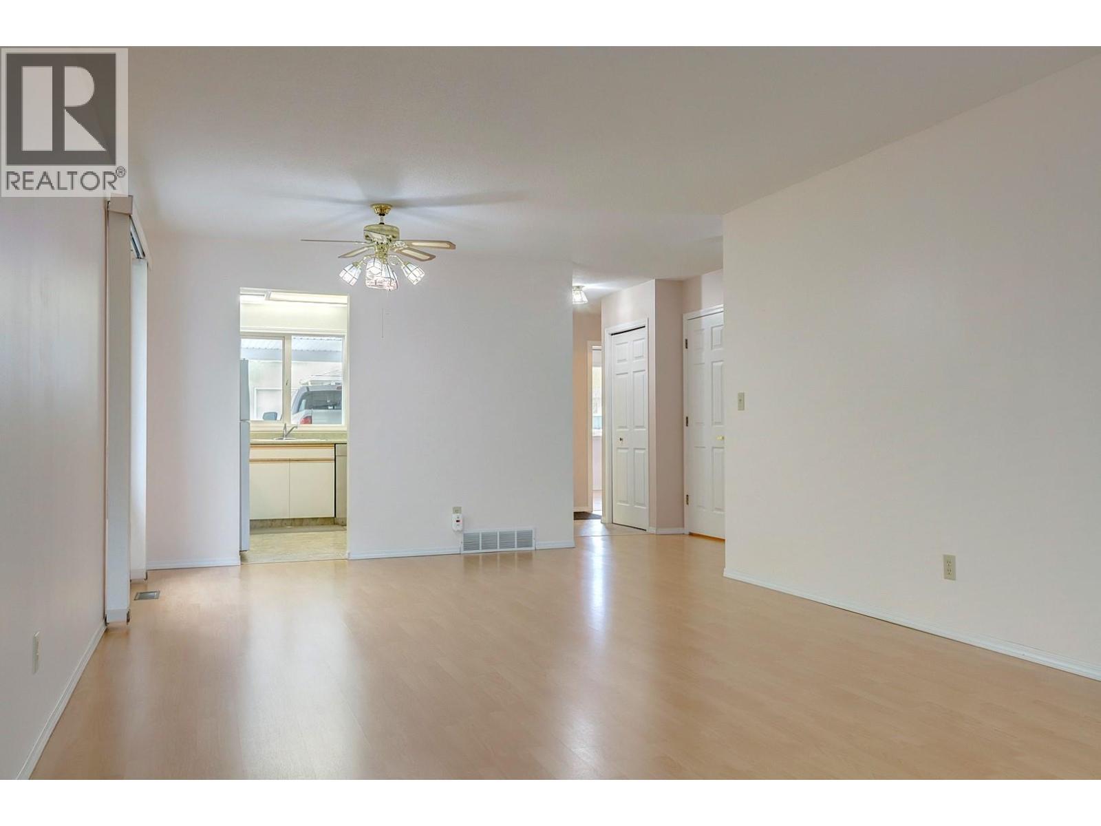 #2 2180 Fletcher Avenue - 16