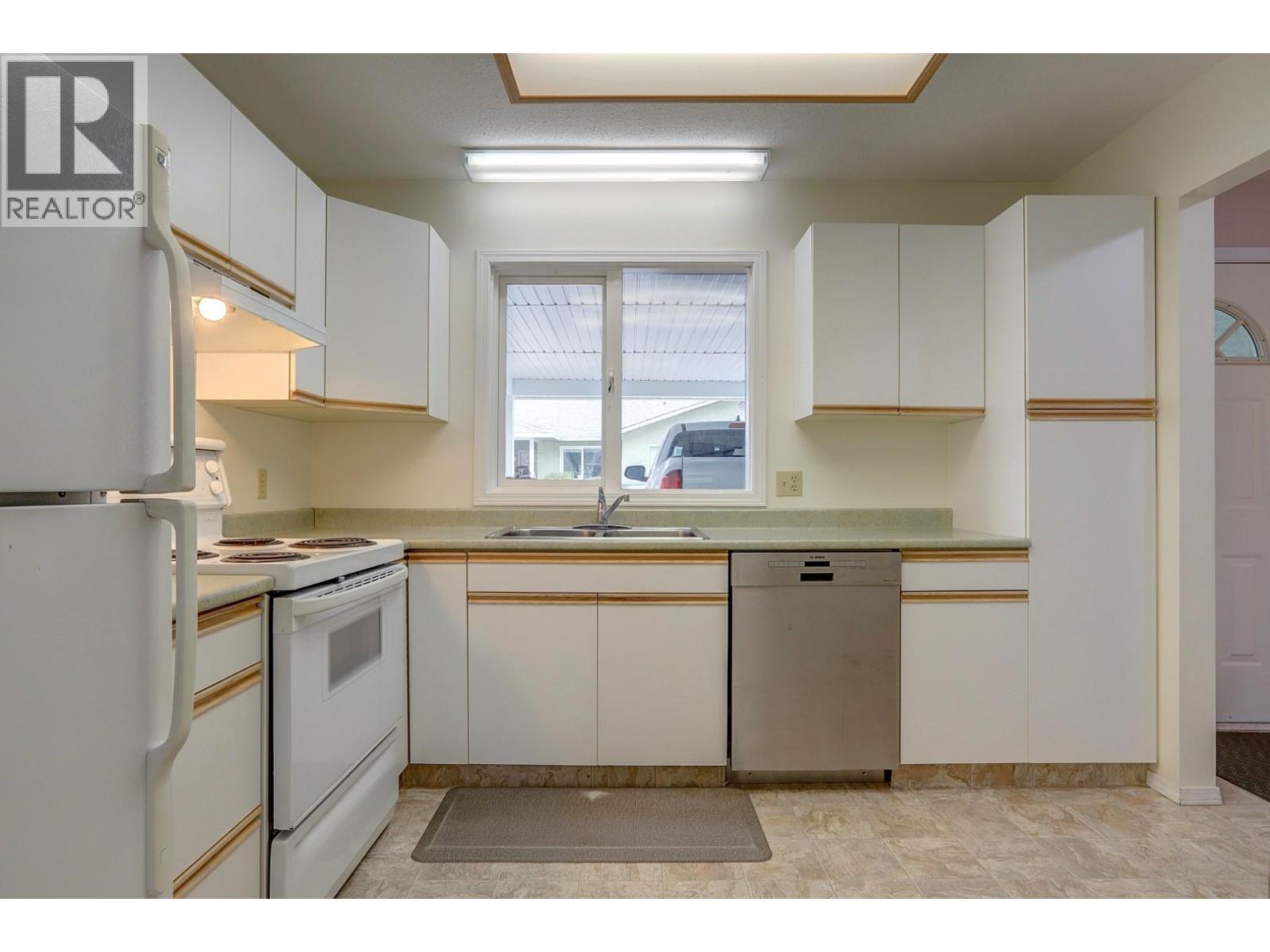 #2 2180 Fletcher Avenue - 8