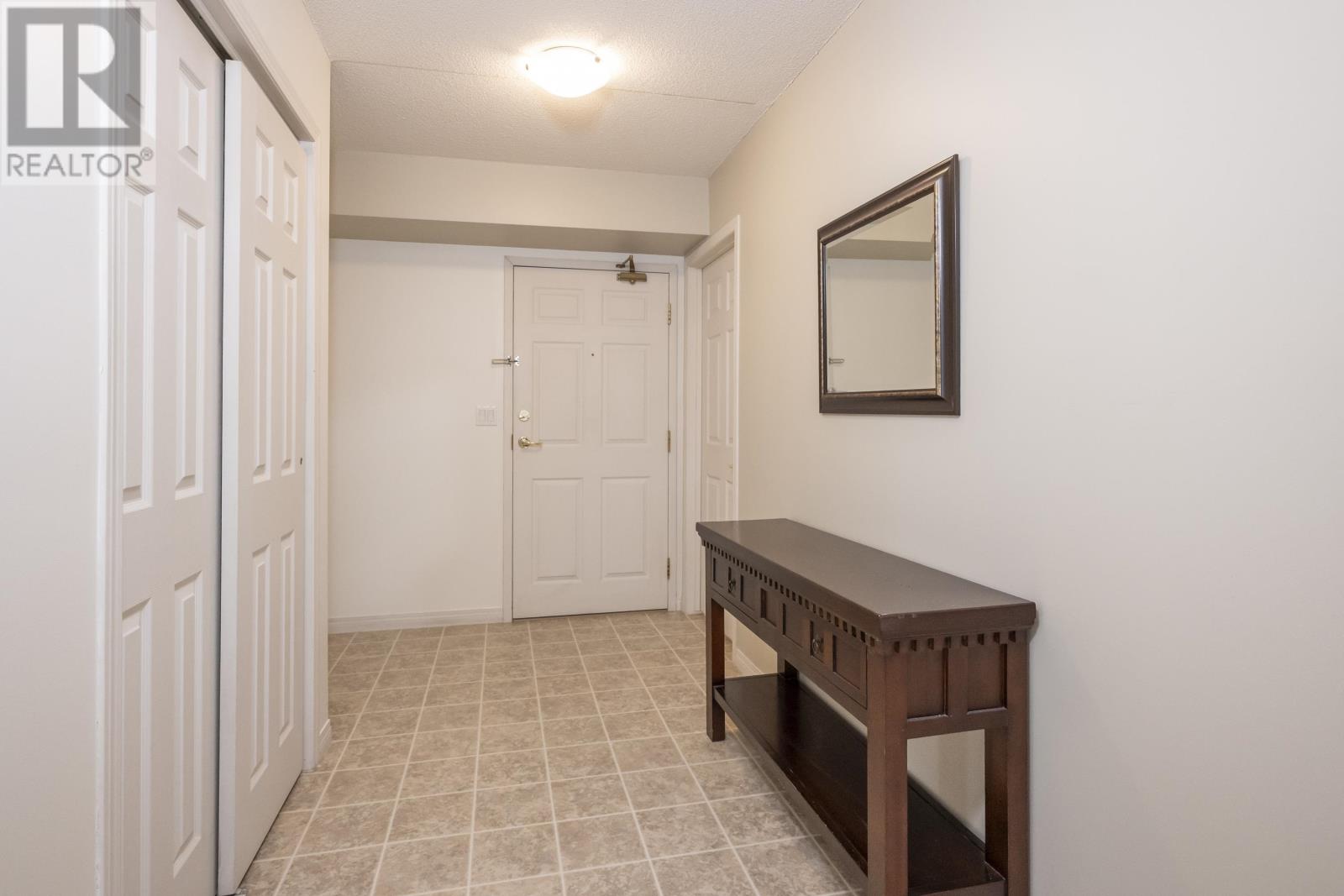 107-147 Fanshaw ST - 4