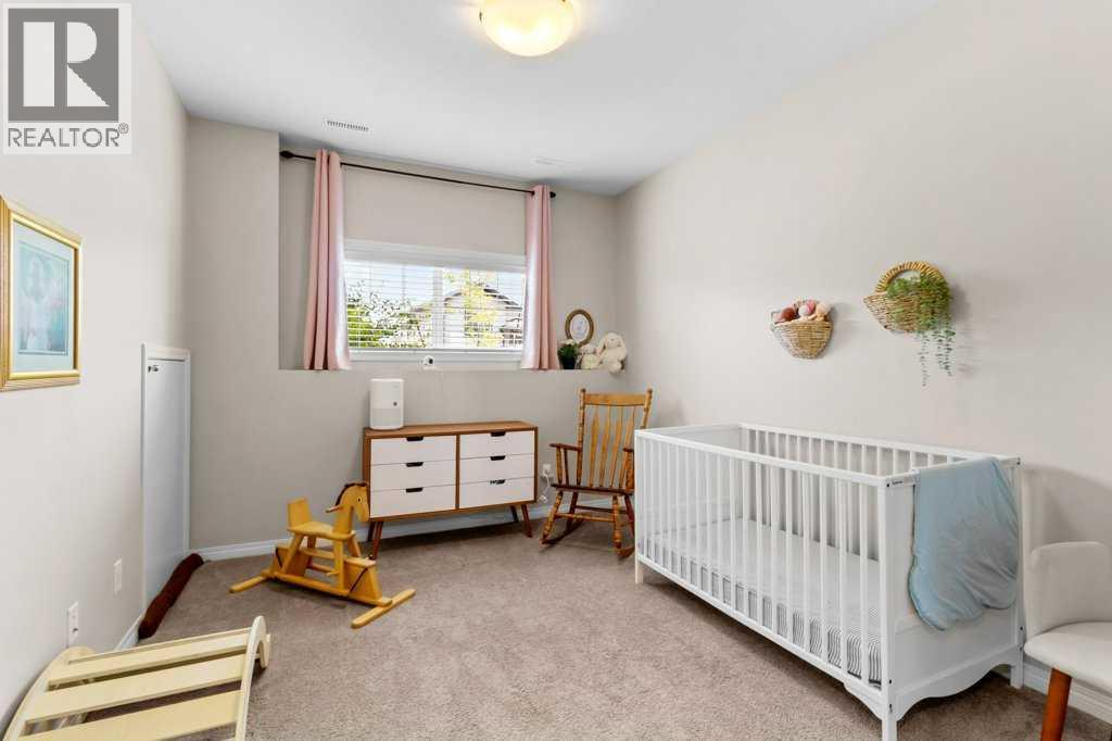 125 Henderson Crescent - 17