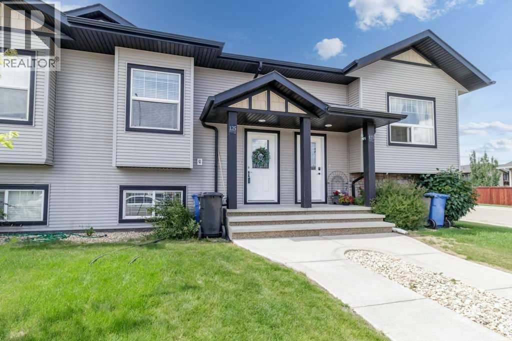 125 Henderson Crescent - 2