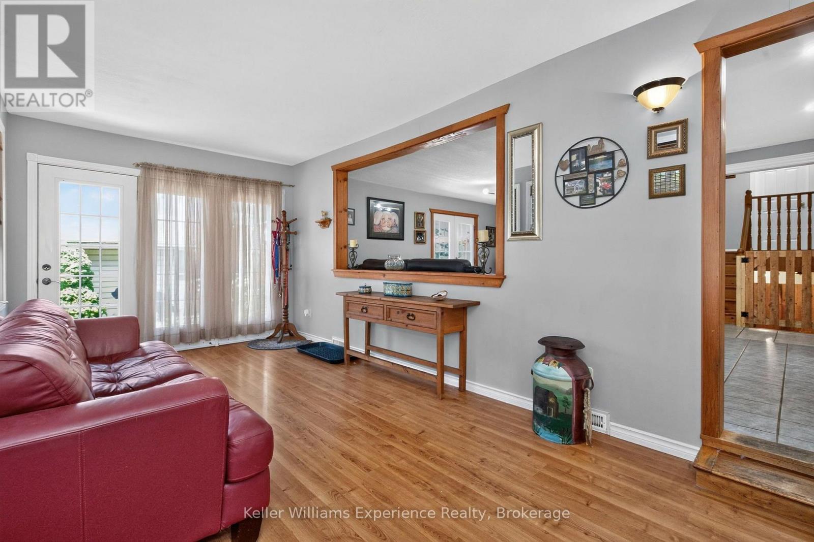 281 PARK STREET - Image 4