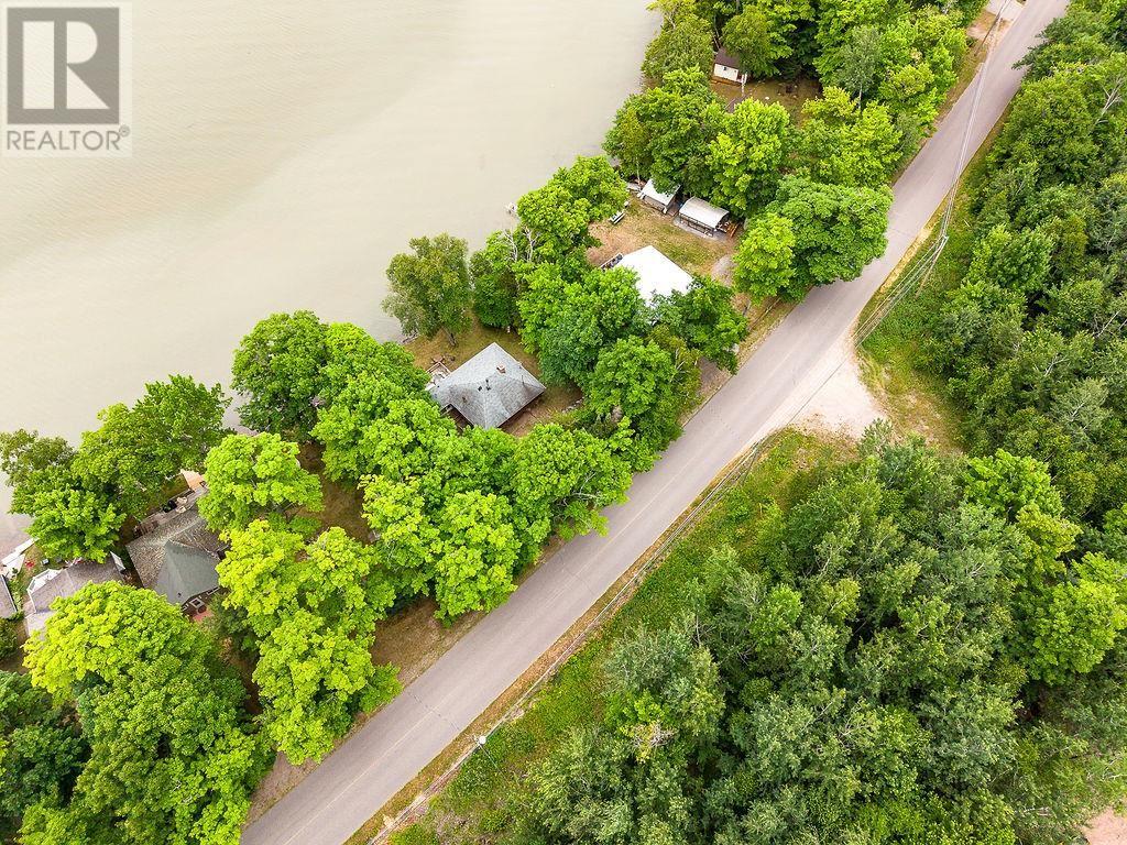 1599 Mission RD - 21