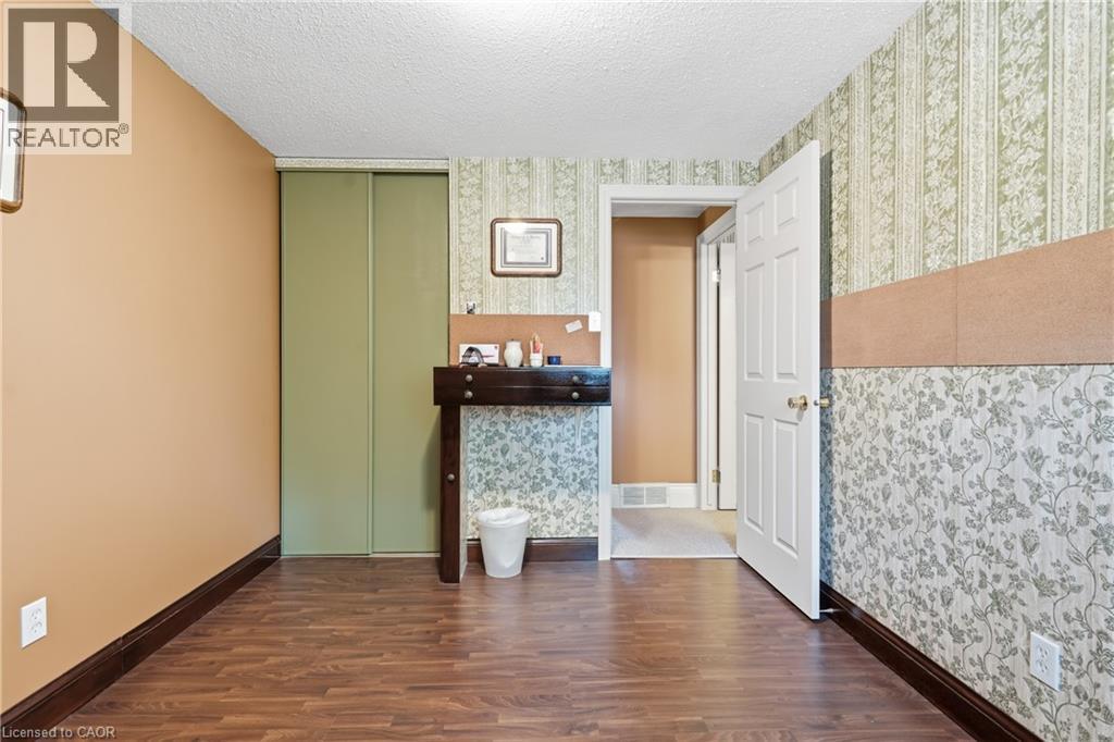 #5 185 DENISTOUN Street - 12