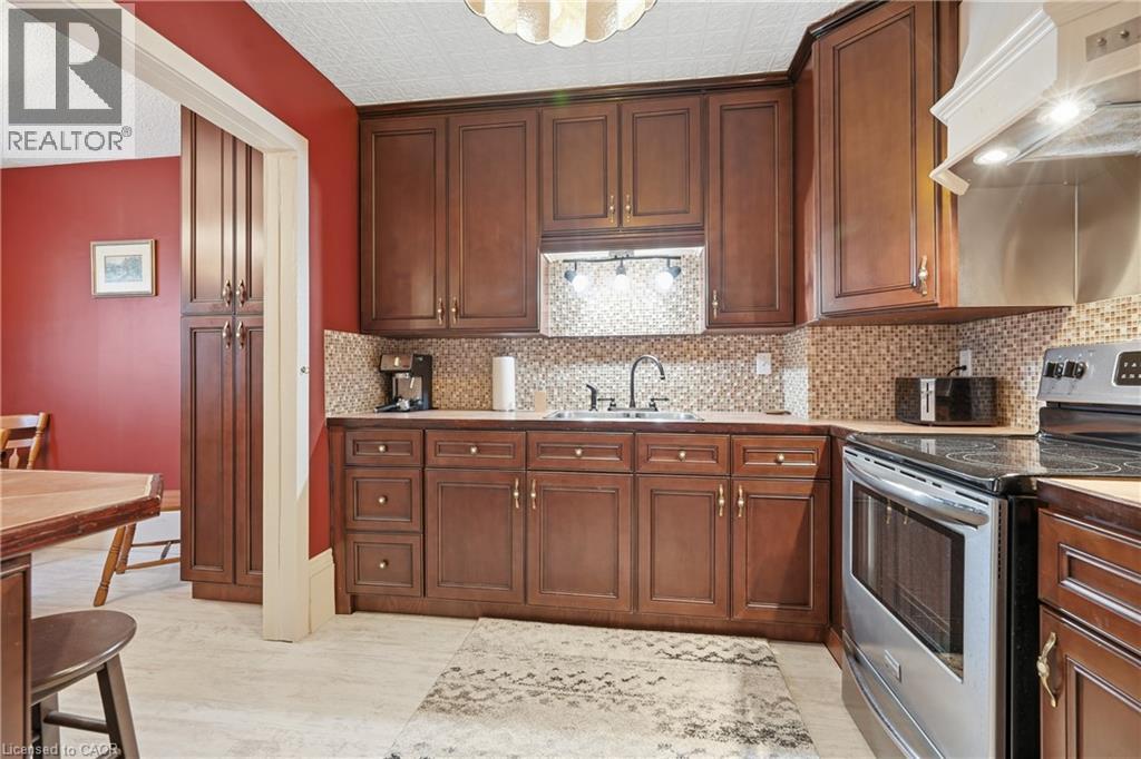 #5 185 DENISTOUN Street - 5