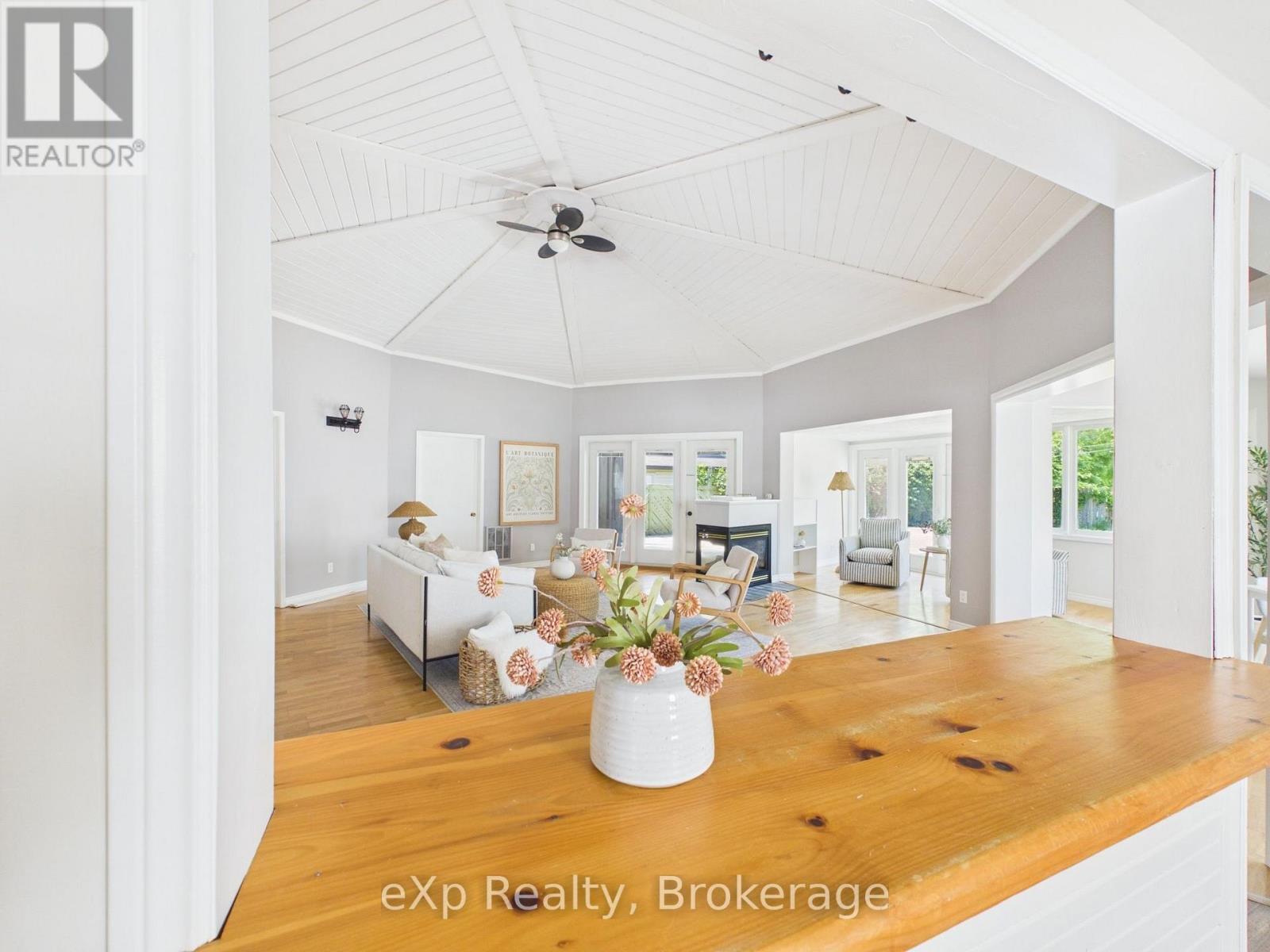 312 BRICKER STREET - 10