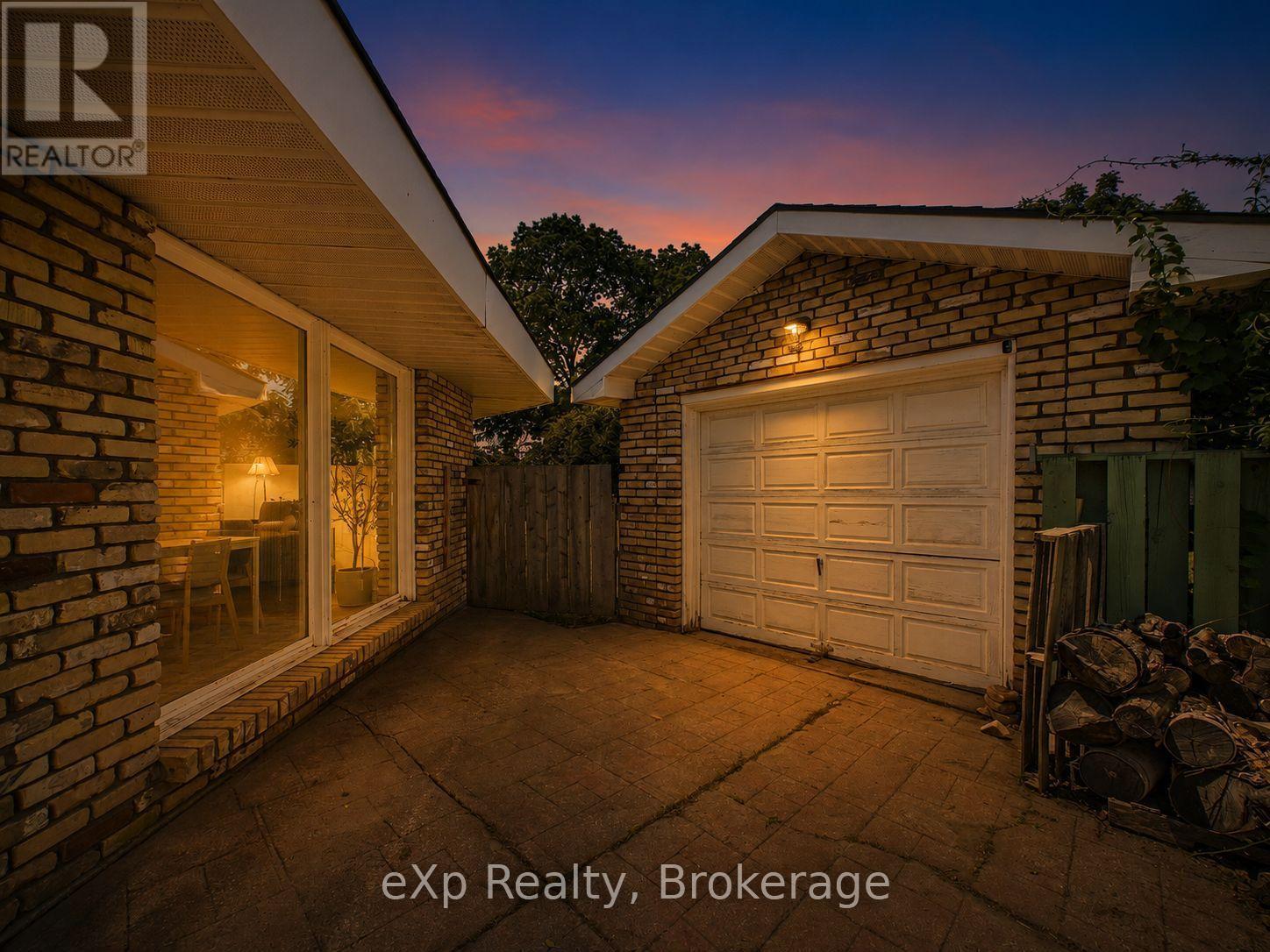312 BRICKER STREET - 4