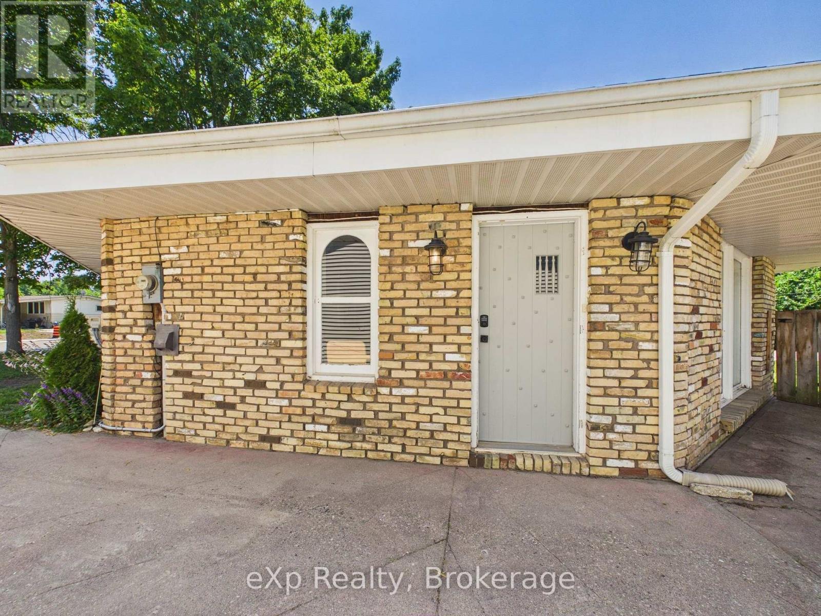 312 BRICKER STREET - 5