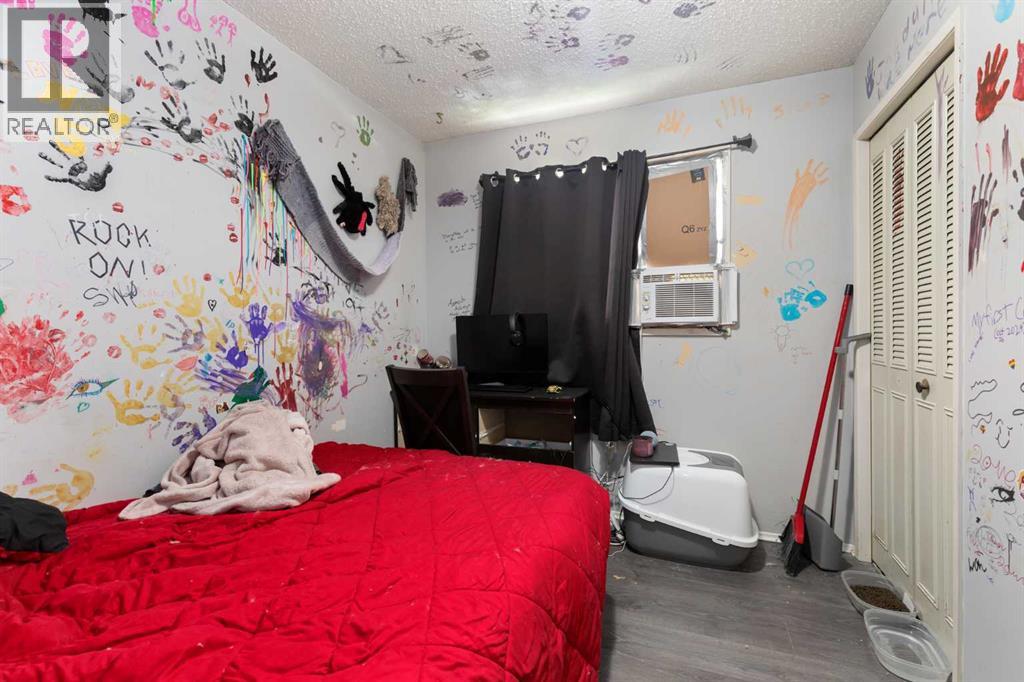 211 Ross Glen Drive SE - 15