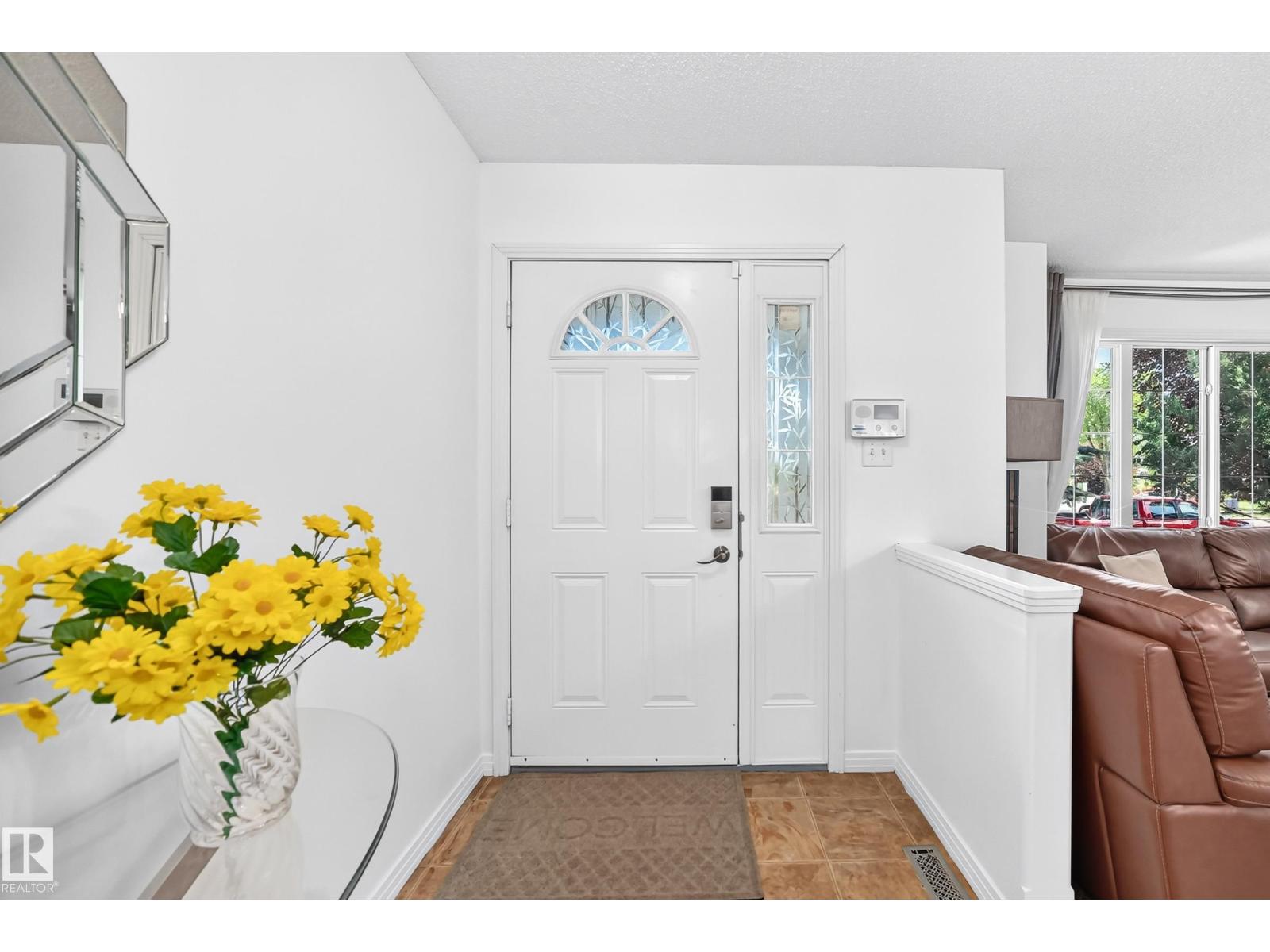 1126 GRANTHAM DR NW - 5