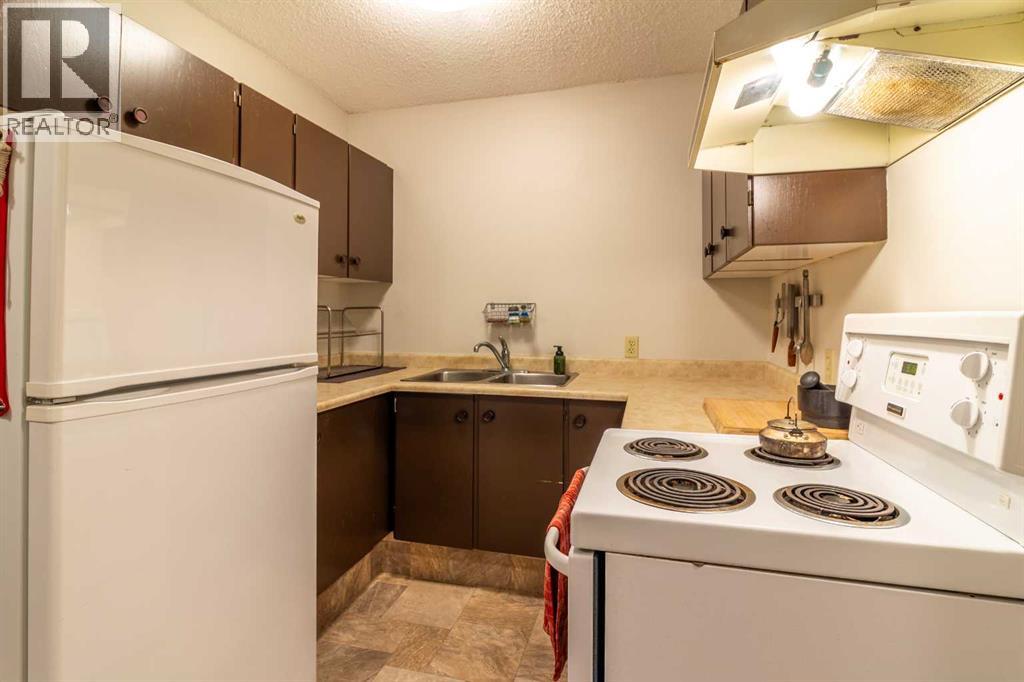 #14 3440 23rd Ave S - 6