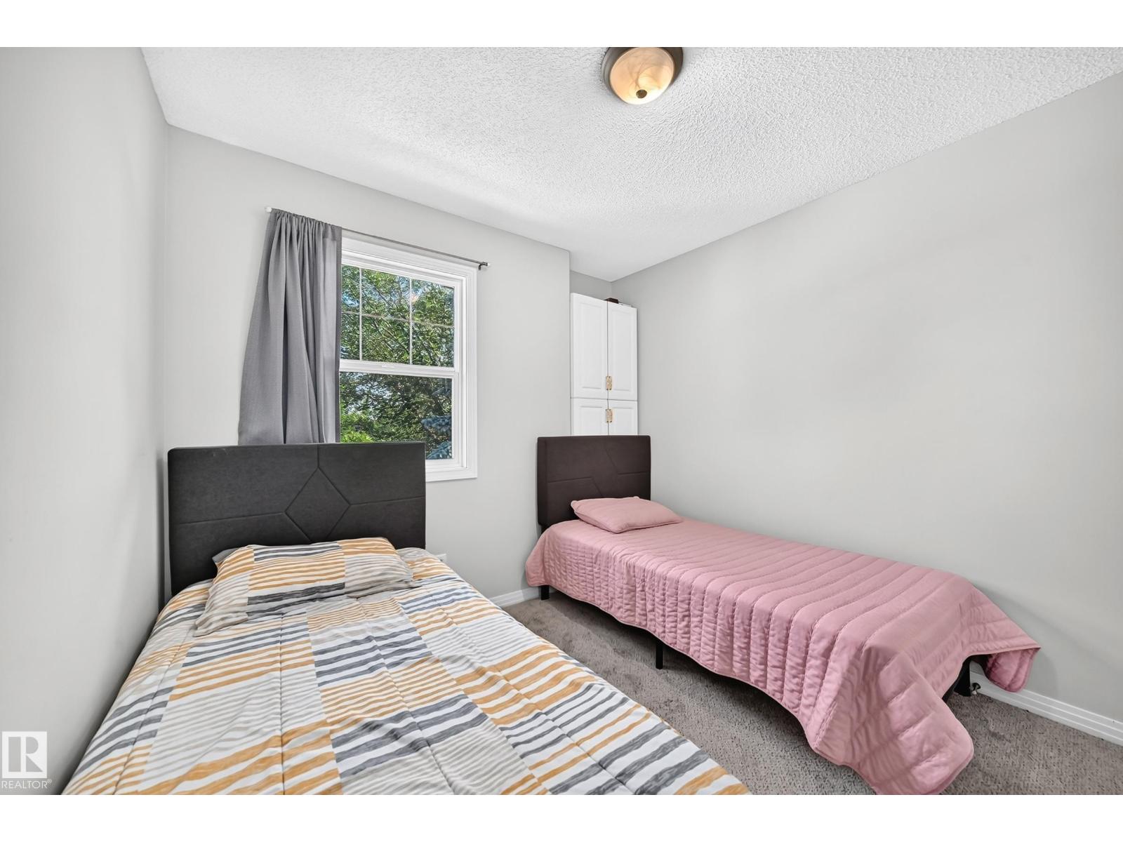 1126 GRANTHAM DR NW - 34
