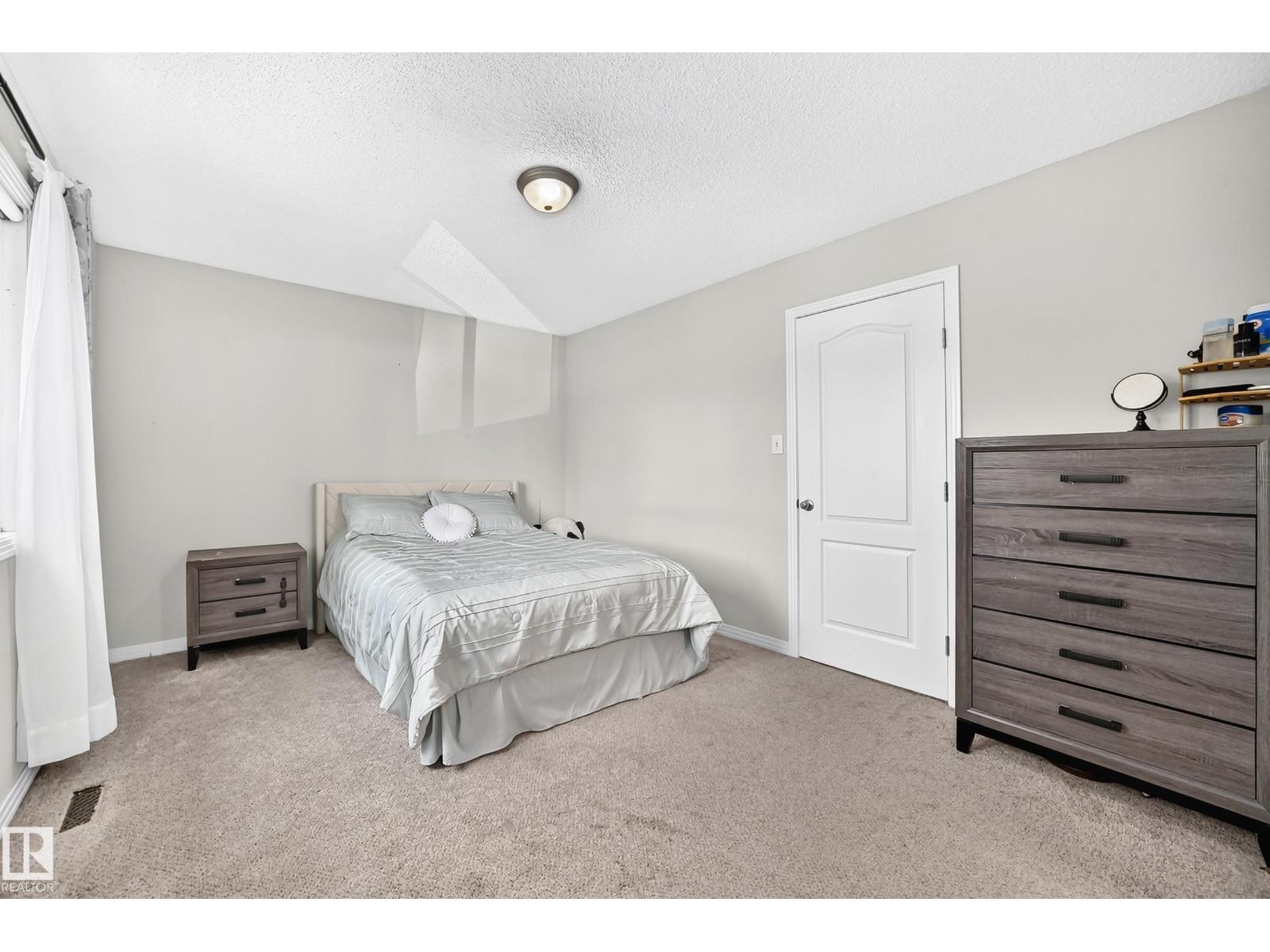 1126 GRANTHAM DR NW - 25