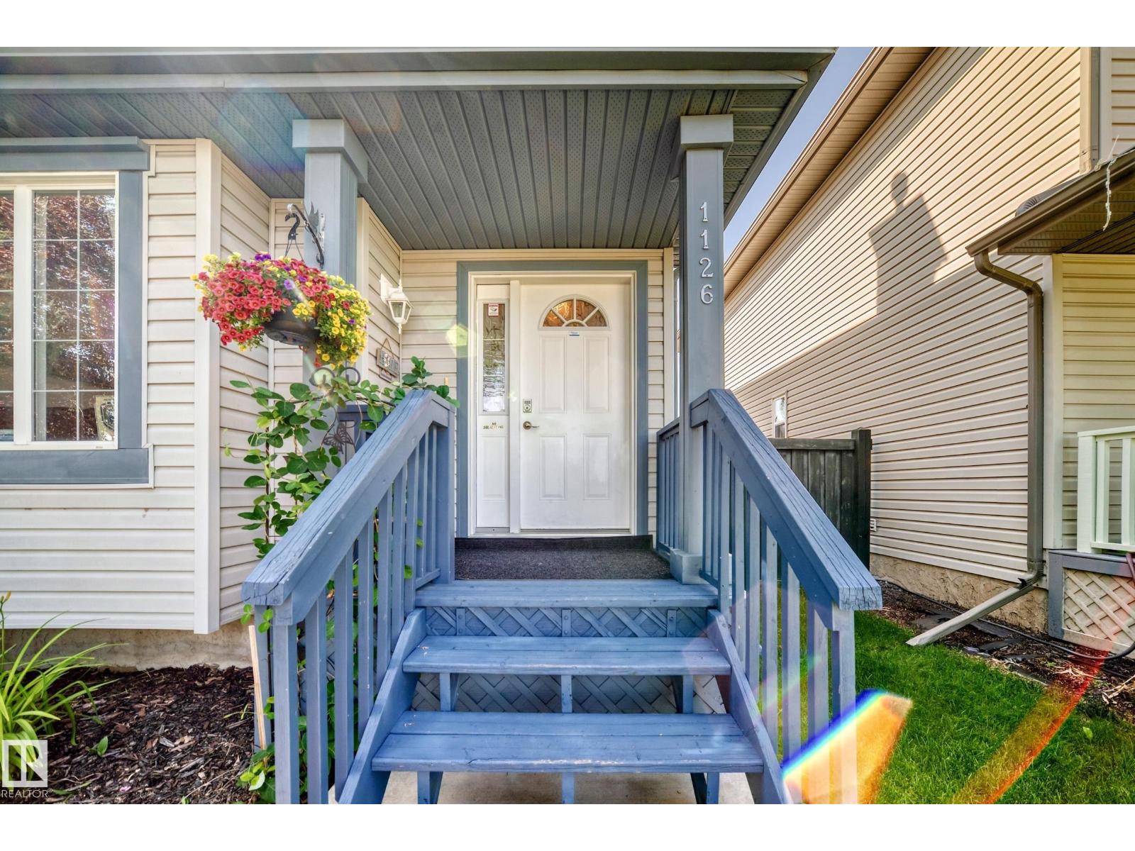 1126 GRANTHAM DR NW - 4