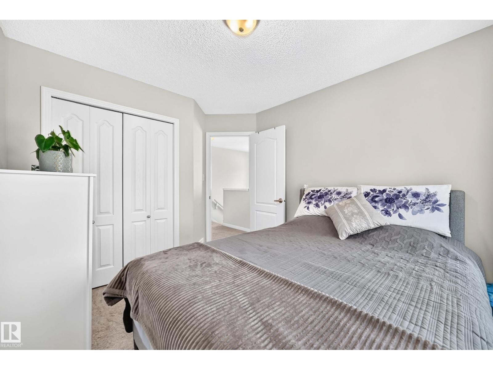 1126 GRANTHAM DR NW - 32
