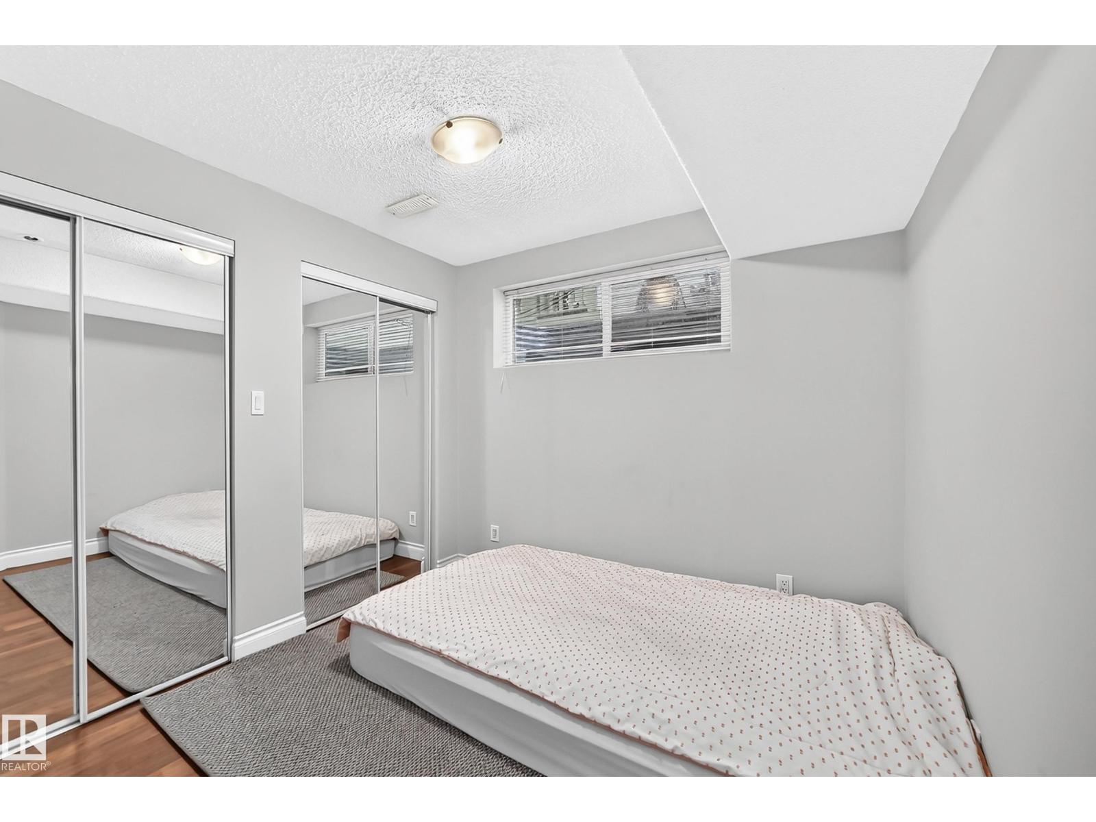 1126 GRANTHAM DR NW - 42