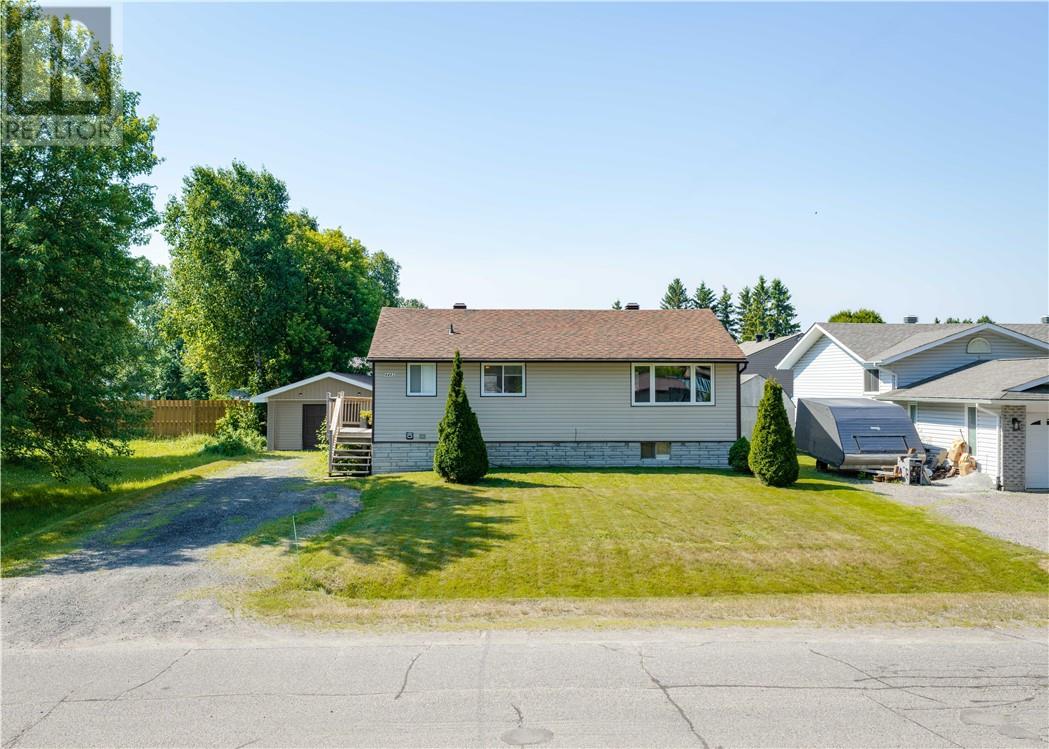 4483 Hector Crescent - 21