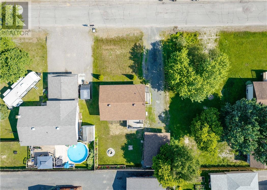 4483 Hector Crescent - 23