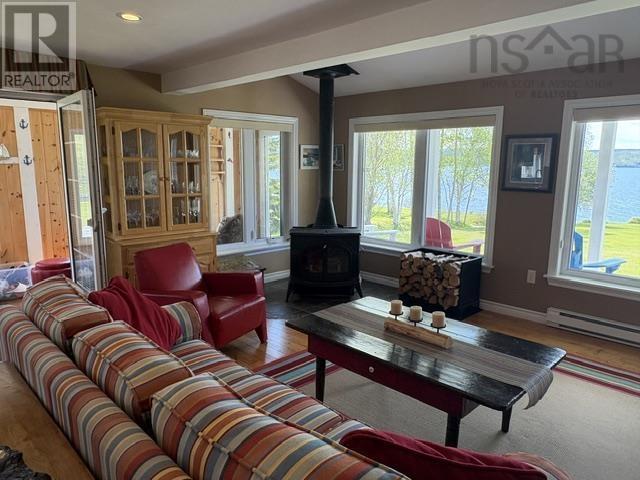 68 D Hutchison Road - 27