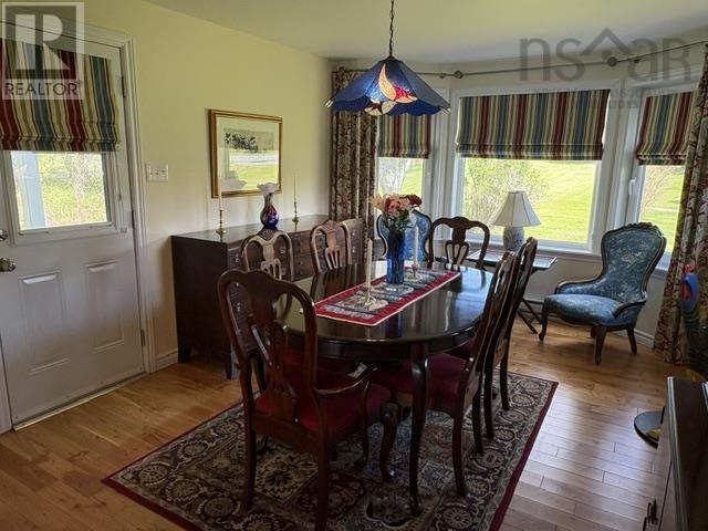 68 D Hutchison Road - 32