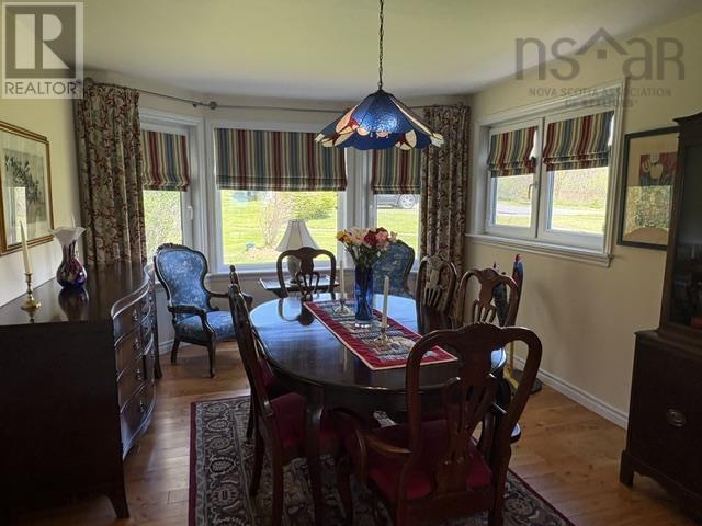 68 D Hutchison Road - 31