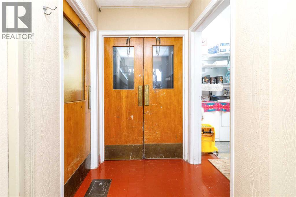 2460 36 Avenue - Photo 23