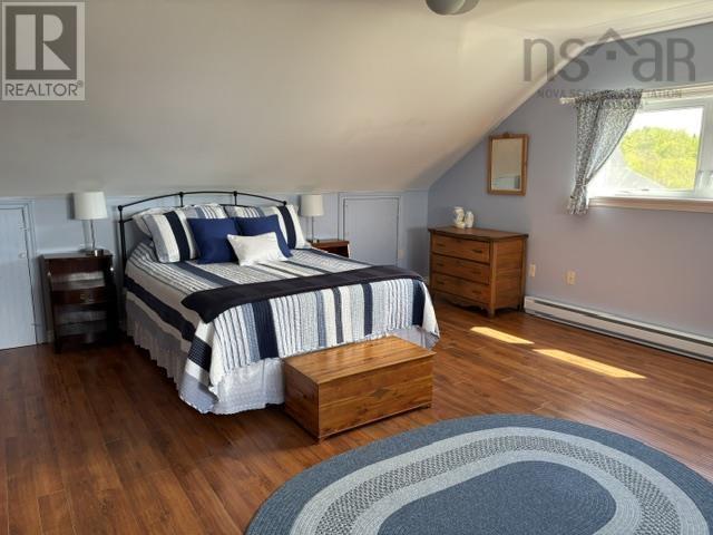 68 D Hutchison Road - 46