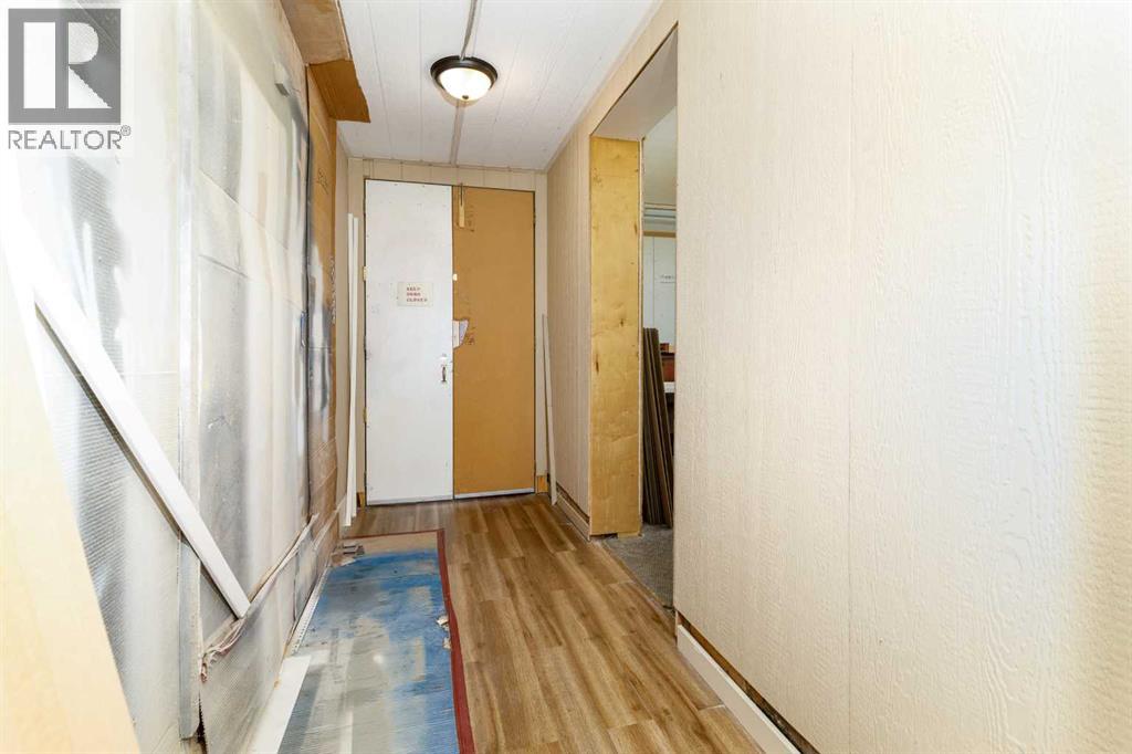 2460 36 Avenue - Photo 33
