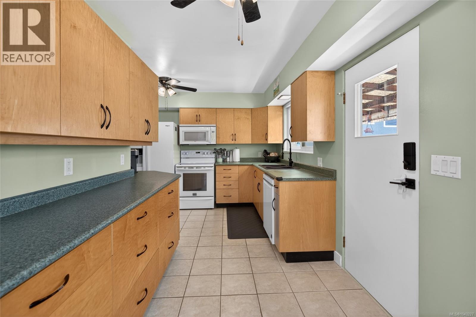 3896 Exton St, Port Alberni