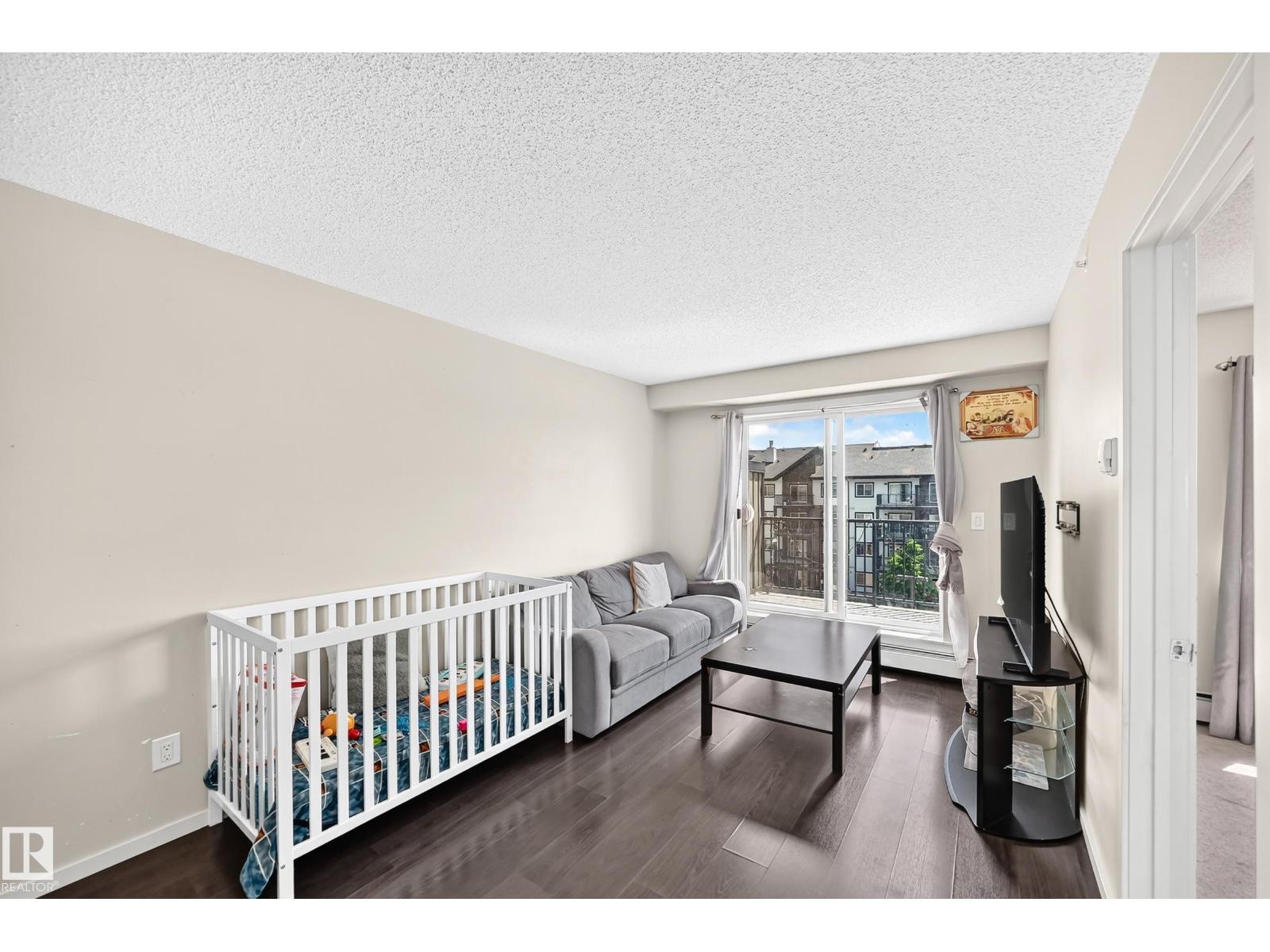 #416 3357 16A AV NW - 12