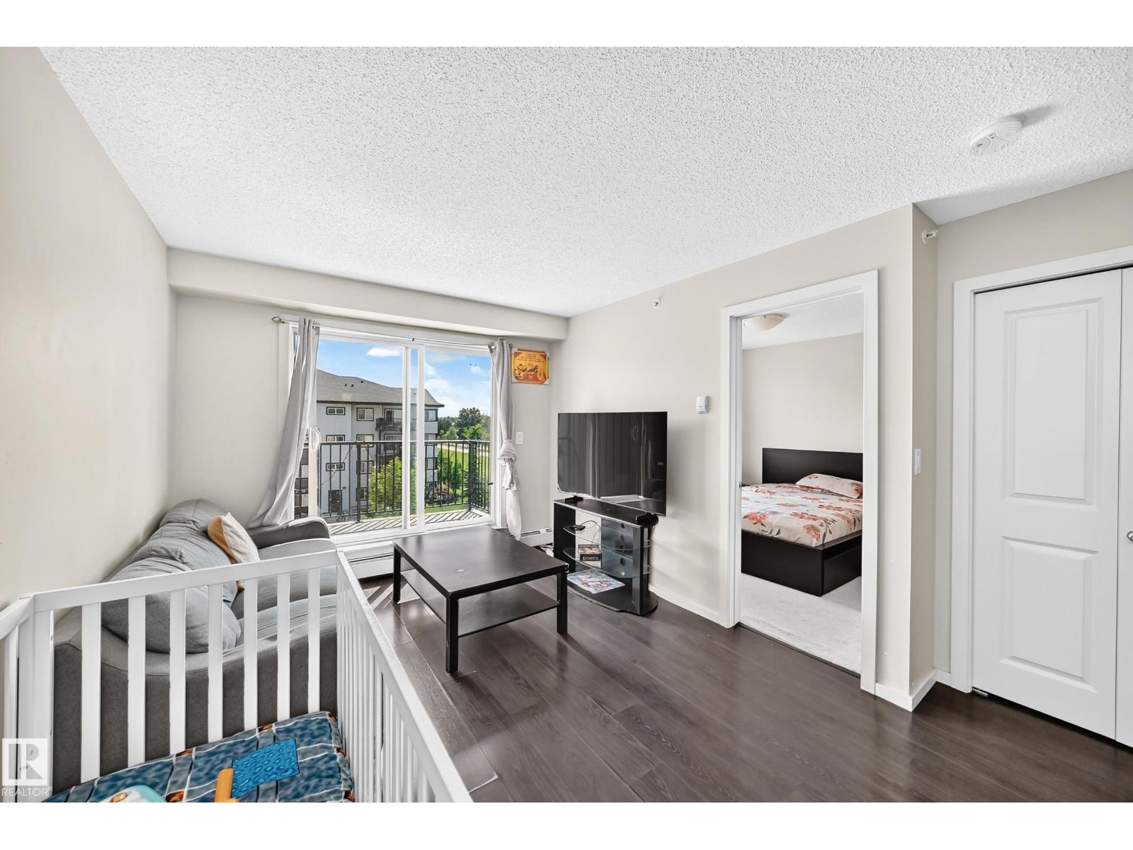 #416 3357 16A AV NW - 14