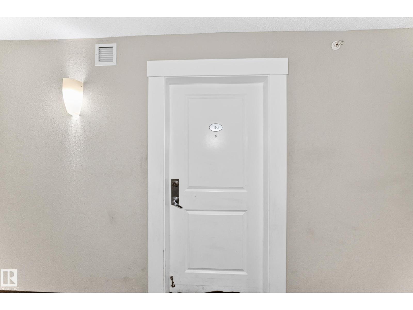 #416 3357 16A AV NW - 33