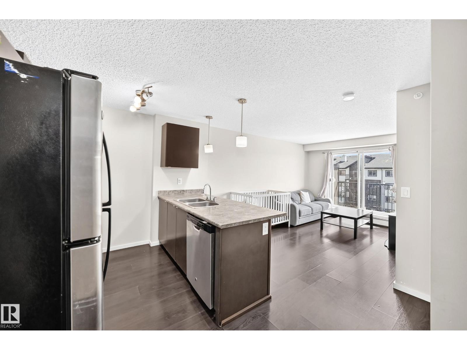 #416 3357 16A AV NW - 8