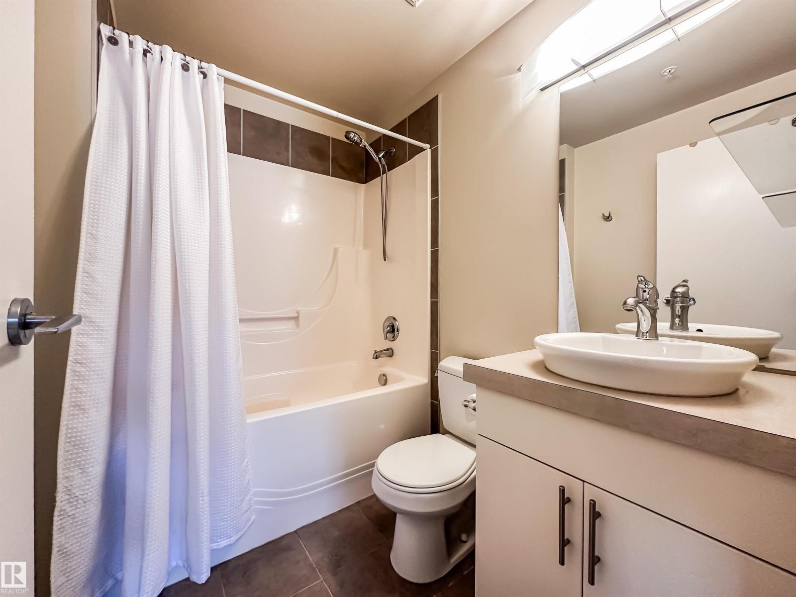 #703 10152 104 ST NW - 24