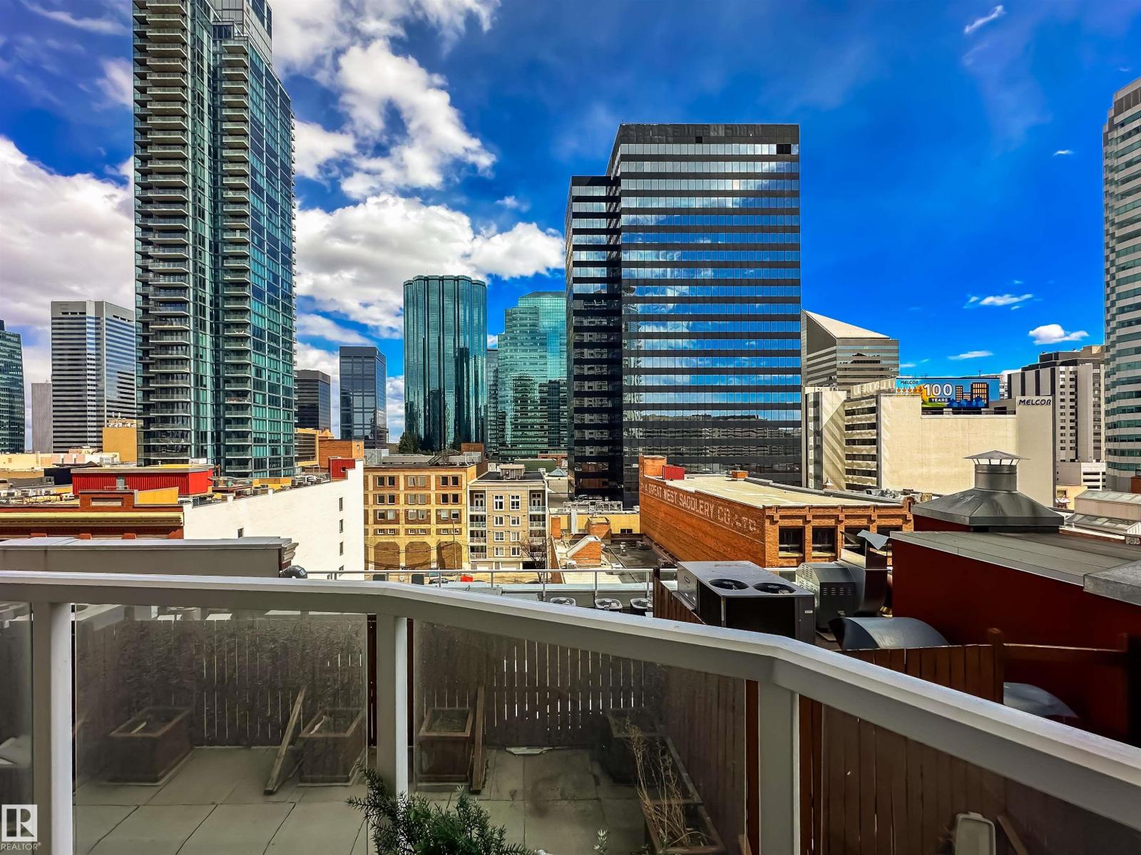 #703 10152 104 ST NW - 30