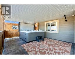 33 Wyndham Park Way, Carseland, AB T0J0M0 Photo 40