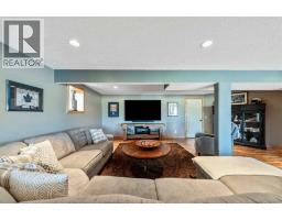 33 Wyndham Park Way, Carseland, AB T0J0M0 Photo 24