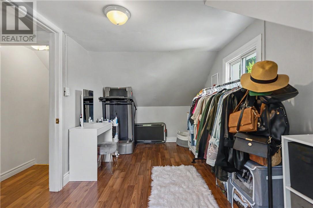 703 Griffith Street - Image 20