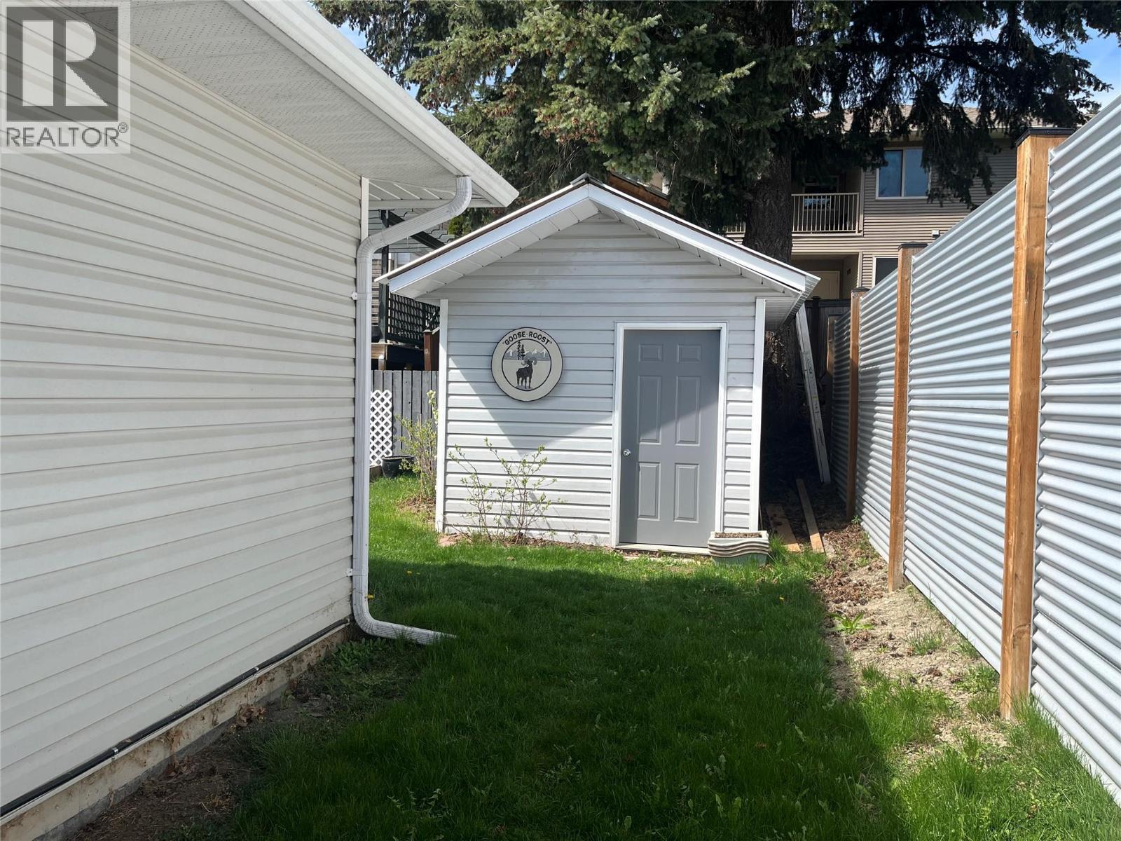 2034 Saddleview Avenue - 15